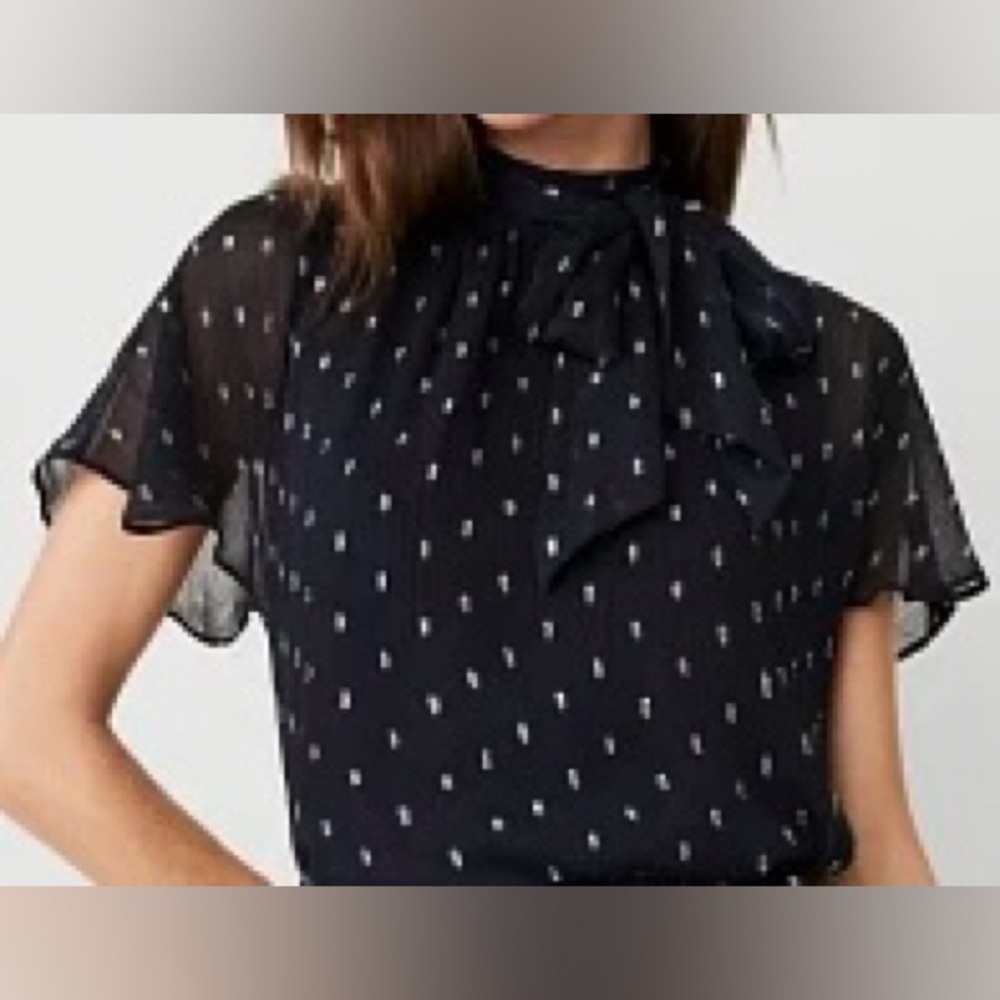 Ann Taylor Petite Metallic Designed Blouse with a Bow - Picture 2 of 9